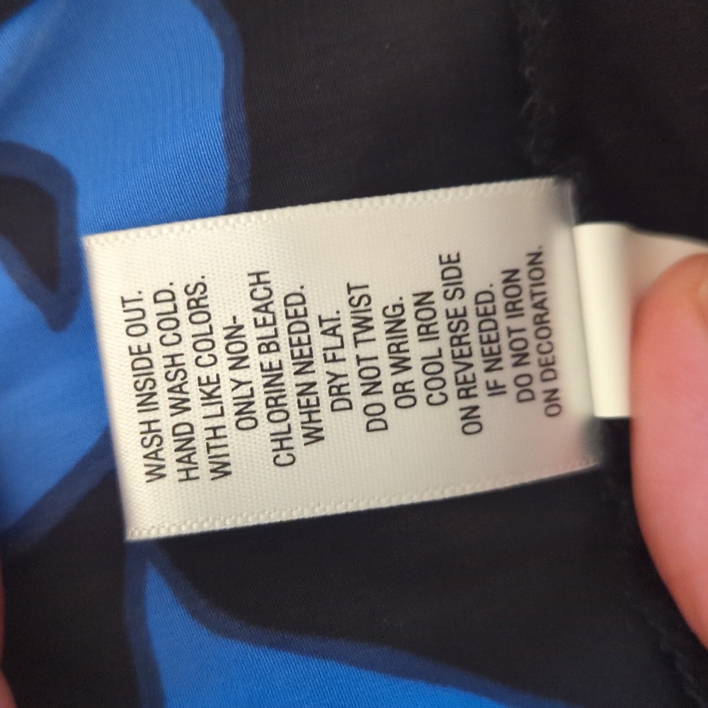 Women's Small Elle shirt - Picture 6 of 6